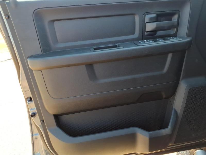 RAM 2500 Tradesman Crew Cab SWB 4WD 2027