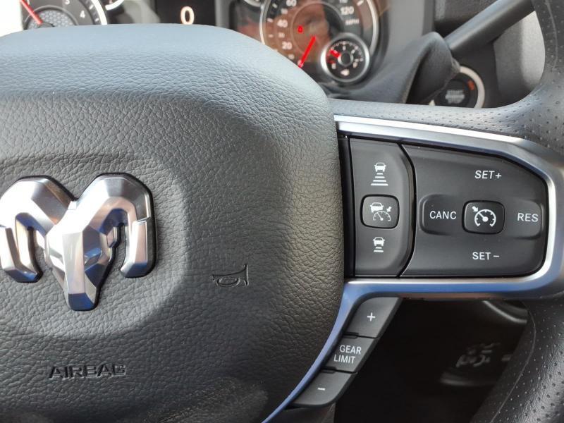 RAM 2500 Tradesman Crew Cab SWB 4WD 2027
