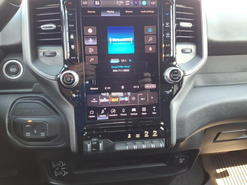 RAM 2500 Tradesman Crew Cab SWB 4WD 2027