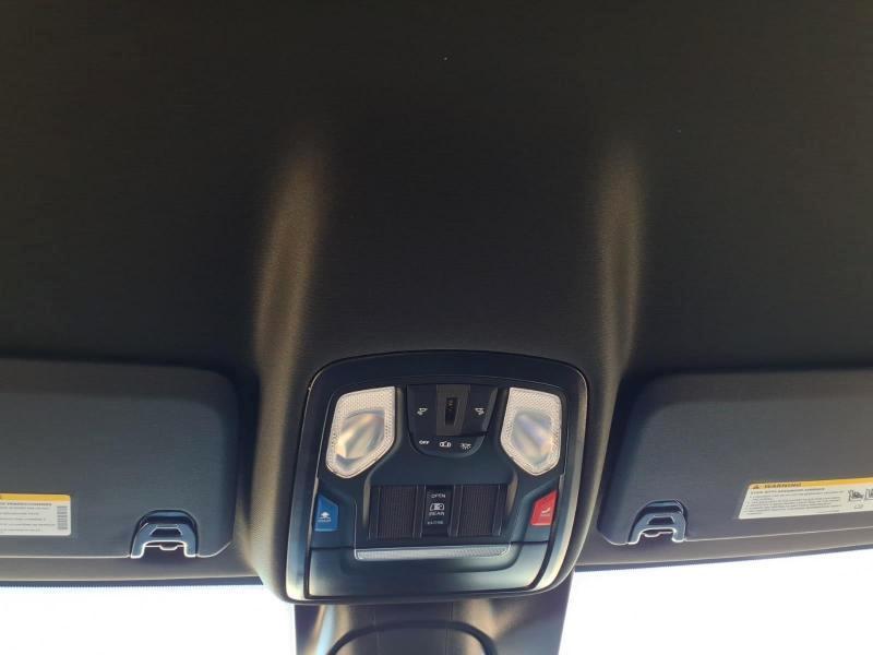 RAM 2500 Tradesman Crew Cab SWB 4WD 2027