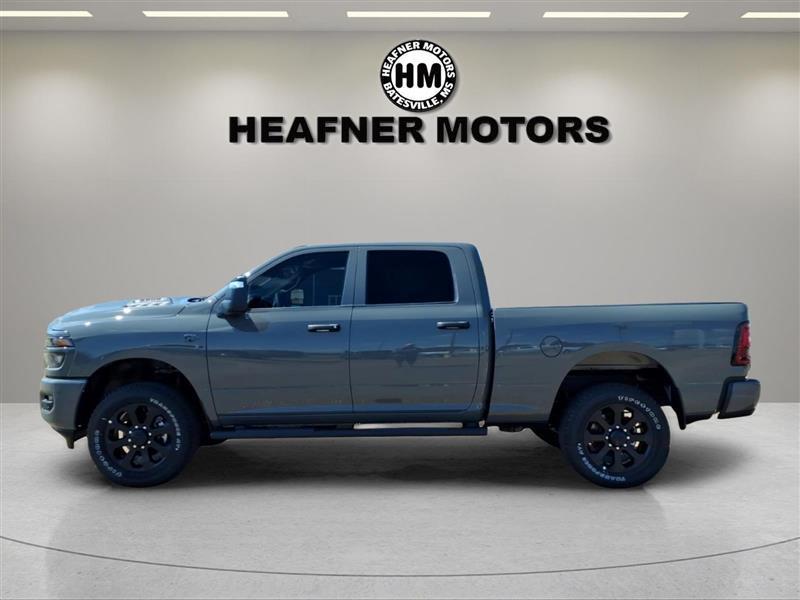 RAM 2500 Tradesman Crew Cab SWB 4WD 2027