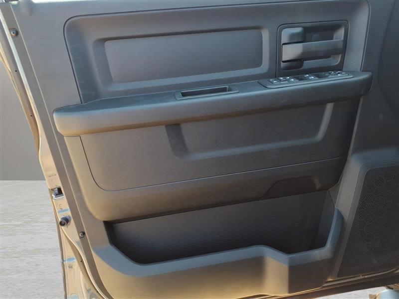RAM 2500 Tradesman Crew Cab SWB 4WD 2027