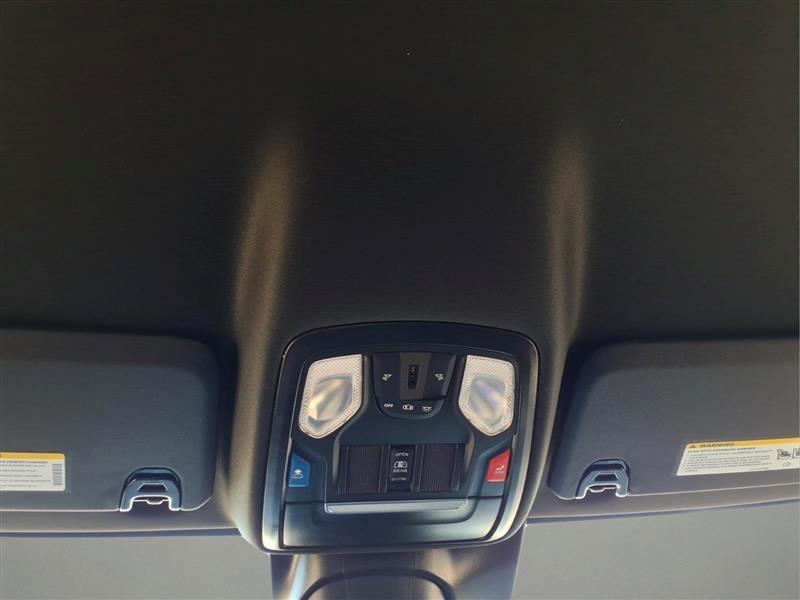 RAM 2500 Tradesman Crew Cab SWB 4WD 2027
