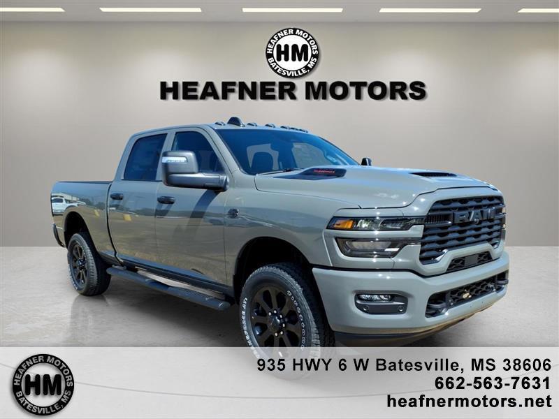 2027 RAM 2500 Tradesman Crew Cab SWB 4WD
