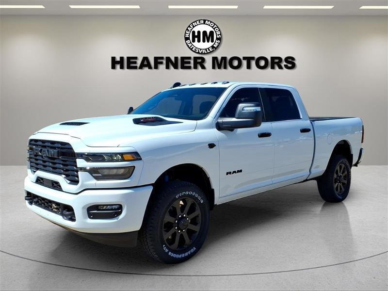 RAM 2500 Tradesman Crew Cab SWB 4WD 2027