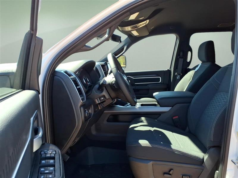 RAM 2500 Tradesman Crew Cab SWB 4WD 2027