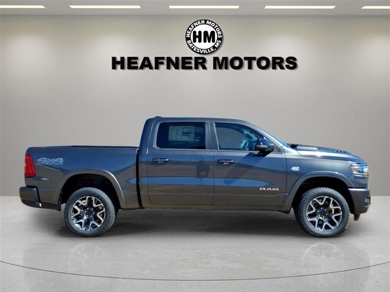 RAM 1500 Laramie Crew Cab SWB 4WD 2027