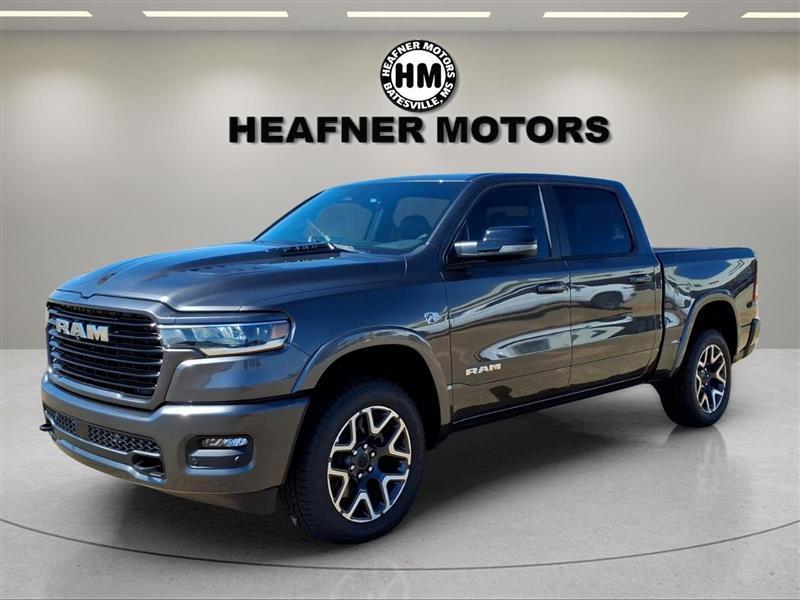 RAM 1500 Laramie Crew Cab SWB 4WD 2027