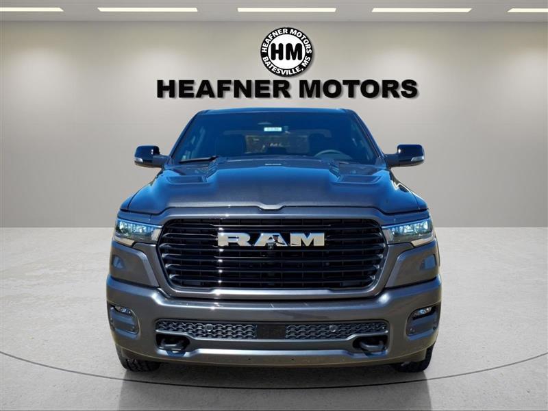 RAM 1500 Laramie Crew Cab SWB 4WD 2027