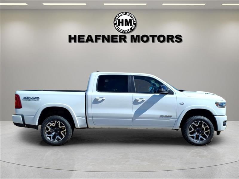 RAM 1500 Laramie Crew Cab SWB 4WD 2027