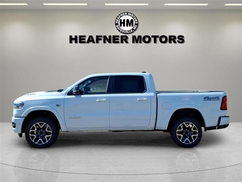 RAM 1500 Laramie Crew Cab SWB 4WD 2027