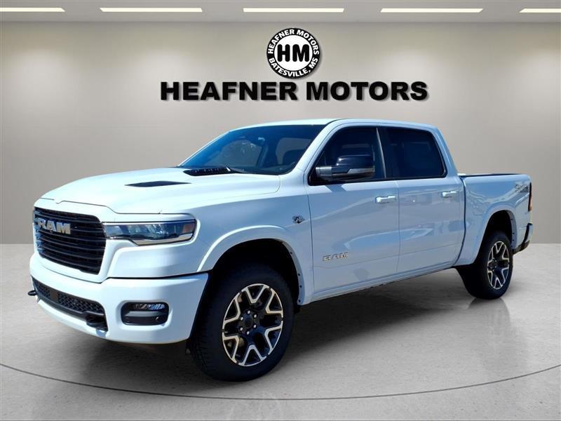 RAM 1500 Laramie Crew Cab SWB 4WD 2027