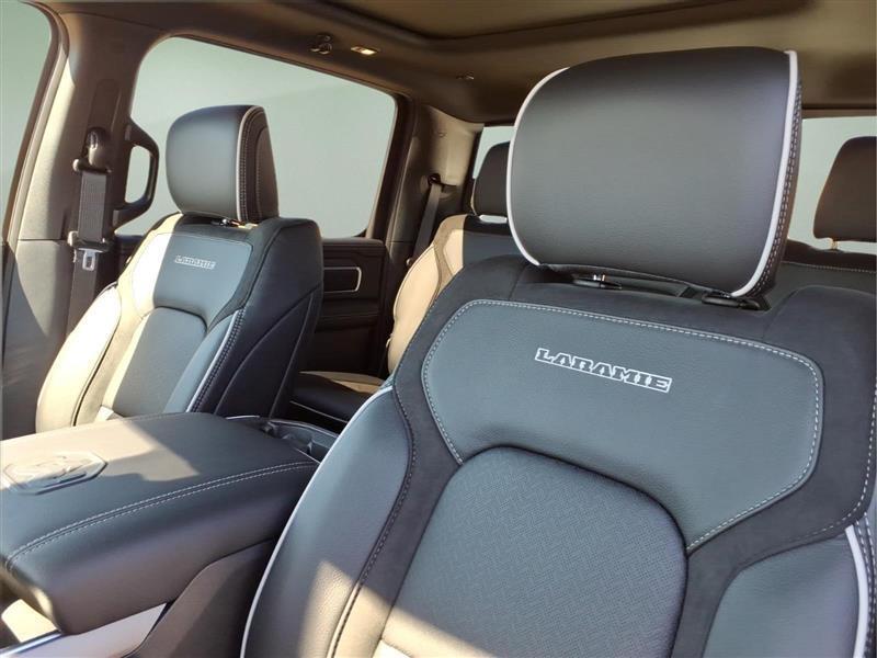 RAM 1500 Laramie Crew Cab SWB 4WD 2027