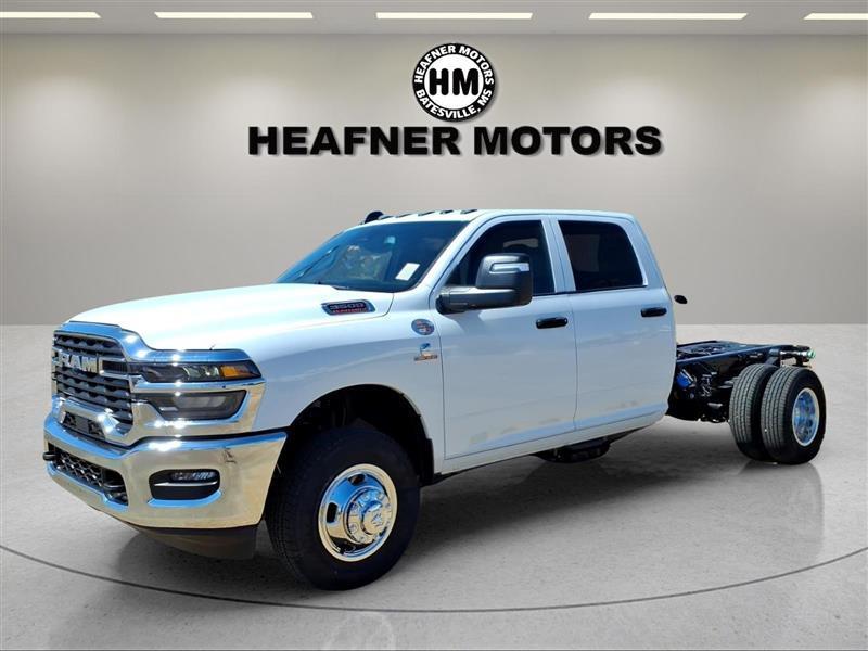 RAM 3500 Crew Cab 4WD DRW 2027