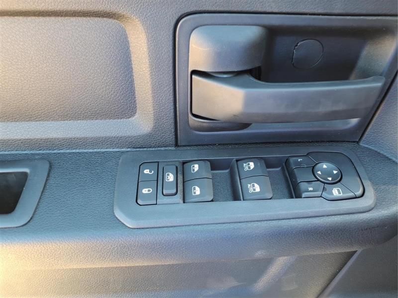 RAM 3500 Crew Cab 4WD DRW 2027