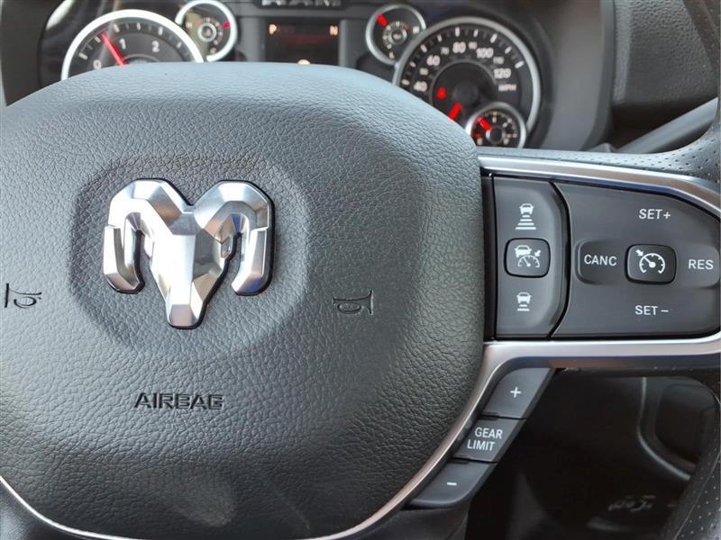 RAM 3500 Crew Cab 4WD DRW 2027