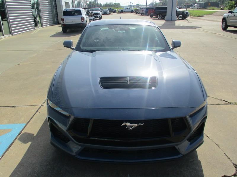 Ford Mustang GT Premium Coupe 2025