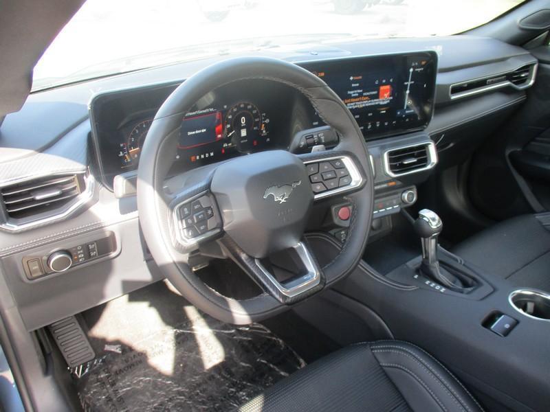 Ford Mustang GT Premium Coupe 2025