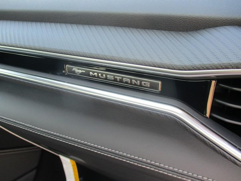 Ford Mustang GT Premium Coupe 2025