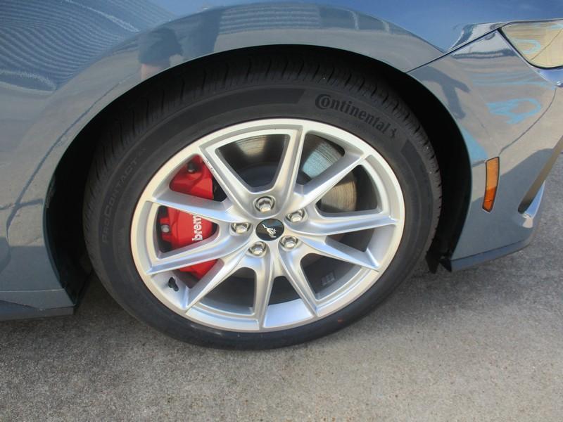 Ford Mustang GT Premium Coupe 2025