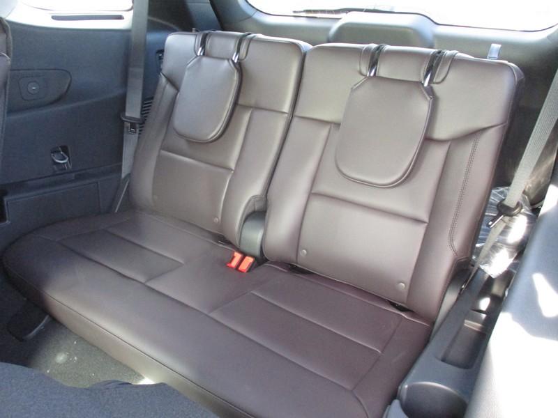 Ford Explorer Platinum 2026