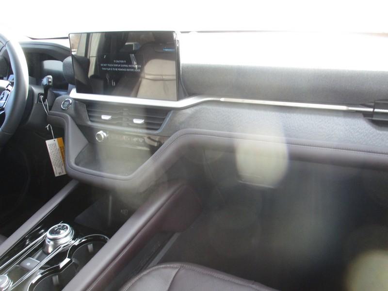 Ford Explorer Platinum 2026