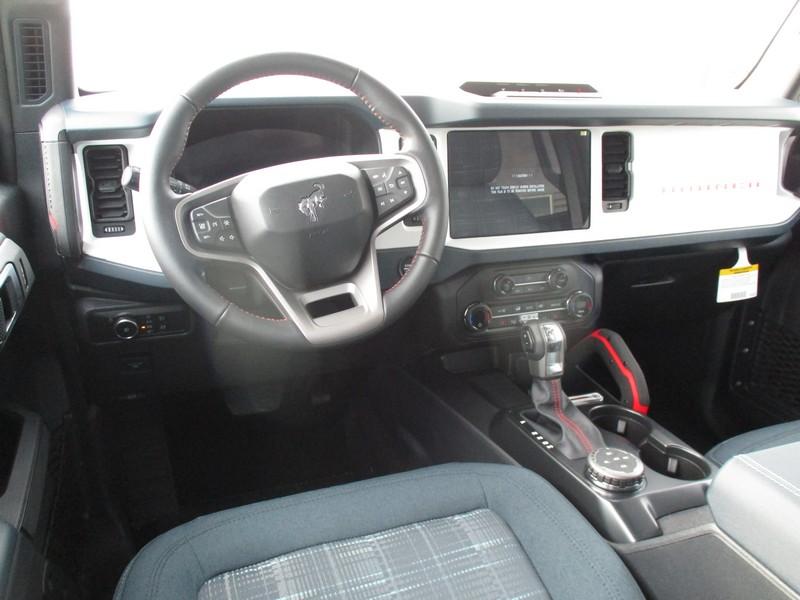 Ford Bronco Heritage Edition 4-Door 2025