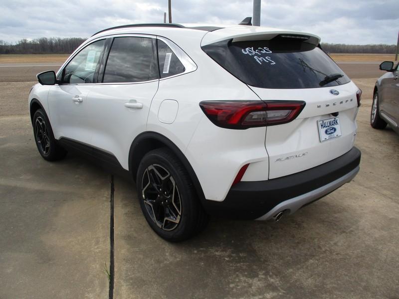 Ford Escape Platinum AWD 2026