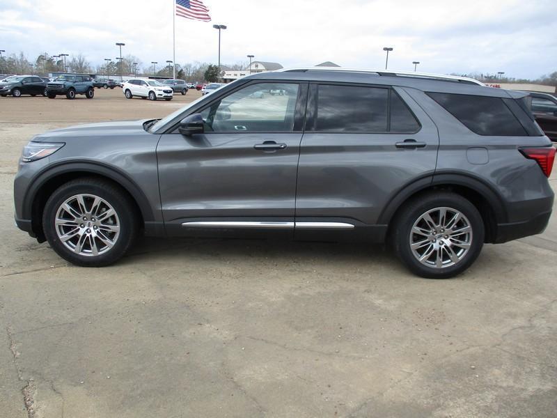 Ford Explorer Platinum 2026