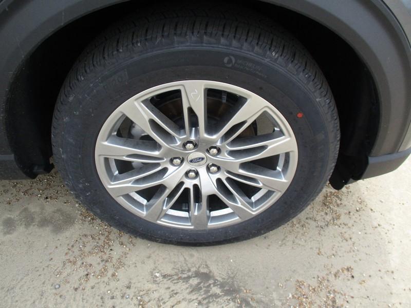 Ford Explorer Platinum 2026