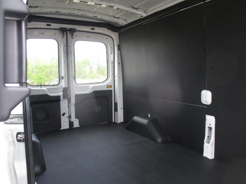 Ford Transit 250 Van 2026