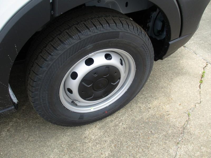 Ford Transit 250 Van 2026