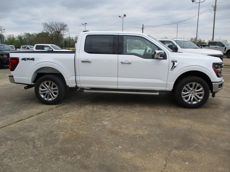 Ford F-150 XLT SuperCrew 4WD 2026