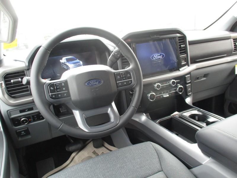 Ford F-150 XLT SuperCrew 4WD 2026