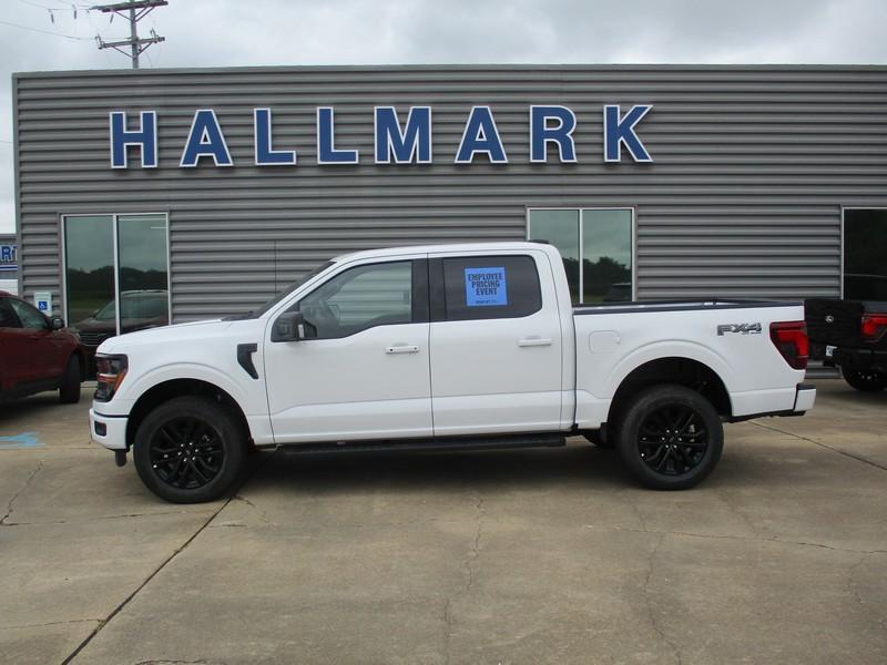 Ford F-150 XLT SuperCrew 4WD 2026