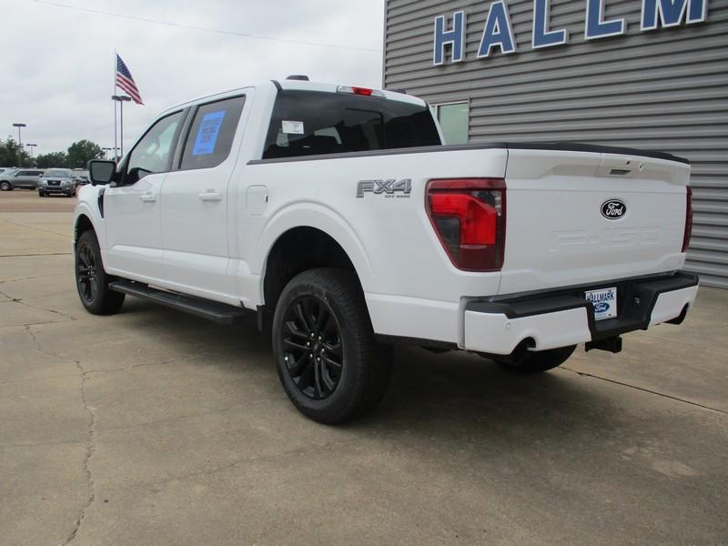 Ford F-150 XLT SuperCrew 4WD 2026