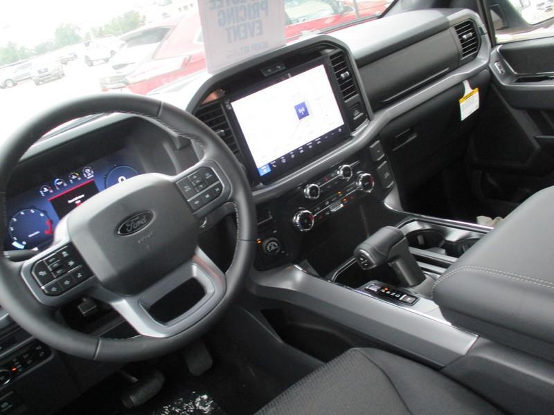 Ford F-150 XLT SuperCrew 4WD 2026
