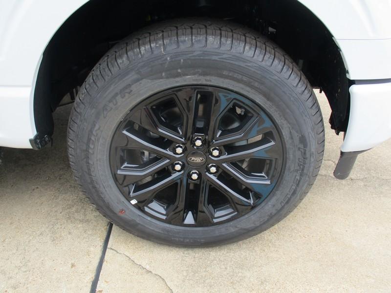 Ford F-150 XLT SuperCrew 4WD 2026