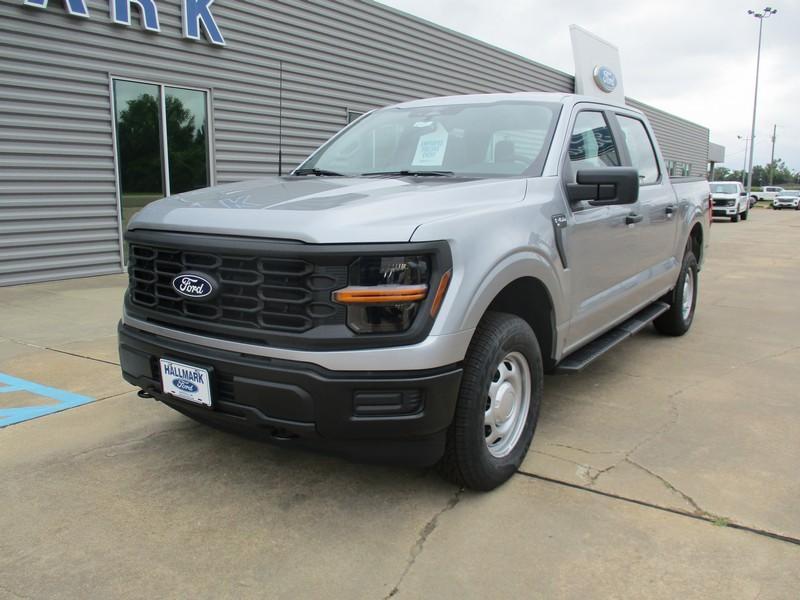 Ford F-150 XL SuperCrew 4WD 2026