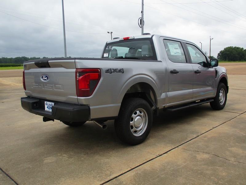 Ford F-150 XL SuperCrew 4WD 2026