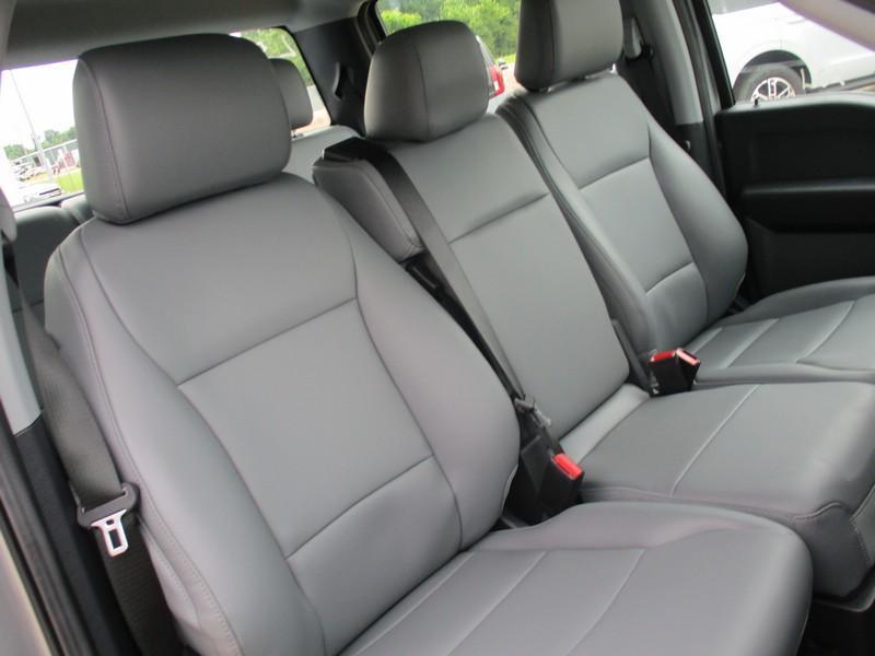 Ford F-150 XL SuperCrew 4WD 2026