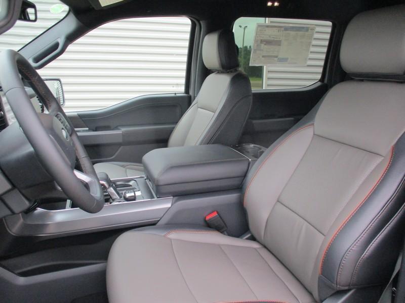 Ford F-150 Lariat SuperCrew 4WD 2026