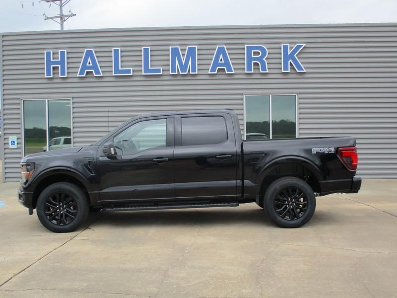 Ford F-150 XLT SuperCrew 4WD 2026