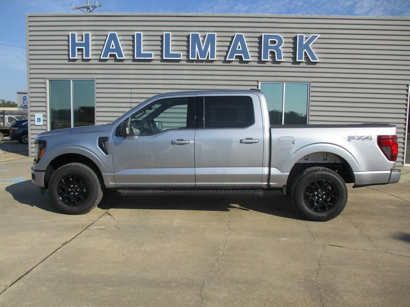 Ford F-150 XLT SuperCrew 4WD 2026