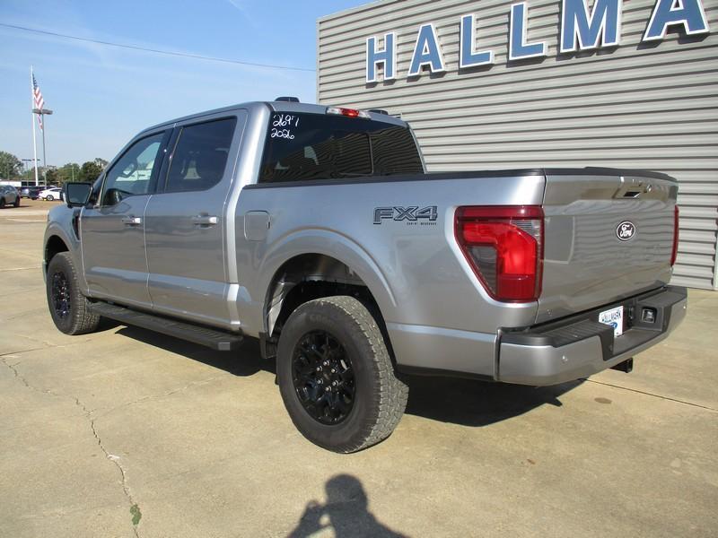 Ford F-150 XLT SuperCrew 4WD 2026
