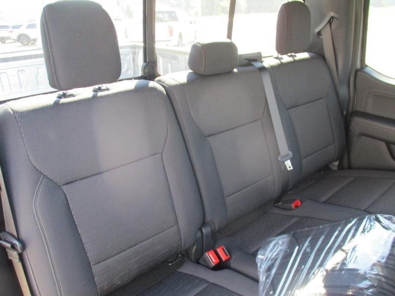 Ford F-150 XLT SuperCrew 4WD 2026
