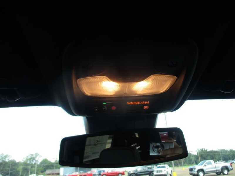 GMC Canyon AT4 Crew Cab 4WD 2025 GMC Canyon AT4 Crew Cab 4WD 2025