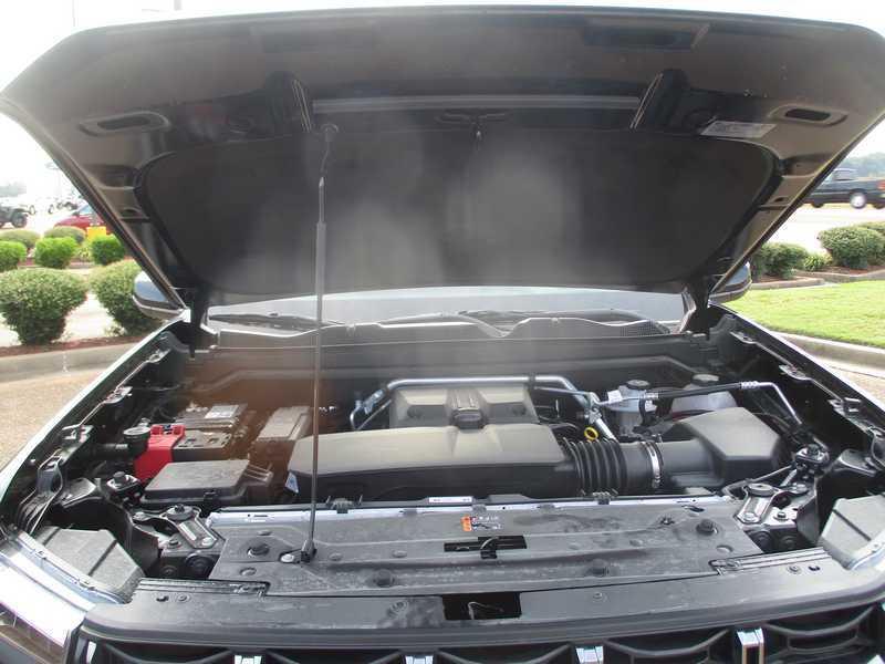 GMC Canyon AT4 Crew Cab 4WD 2025 GMC Canyon AT4 Crew Cab 4WD 2025