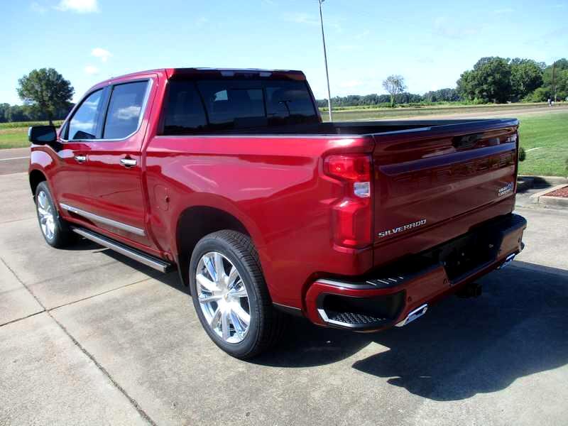 Chevrolet Silverado 1500 High Country Crew Cab 4WD 2025 Chevrolet Silverado 1500 High Country Crew Cab 4WD 2025