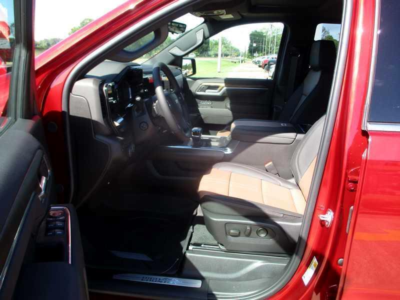 Chevrolet Silverado 1500 High Country Crew Cab 4WD 2025 Chevrolet Silverado 1500 High Country Crew Cab 4WD 2025